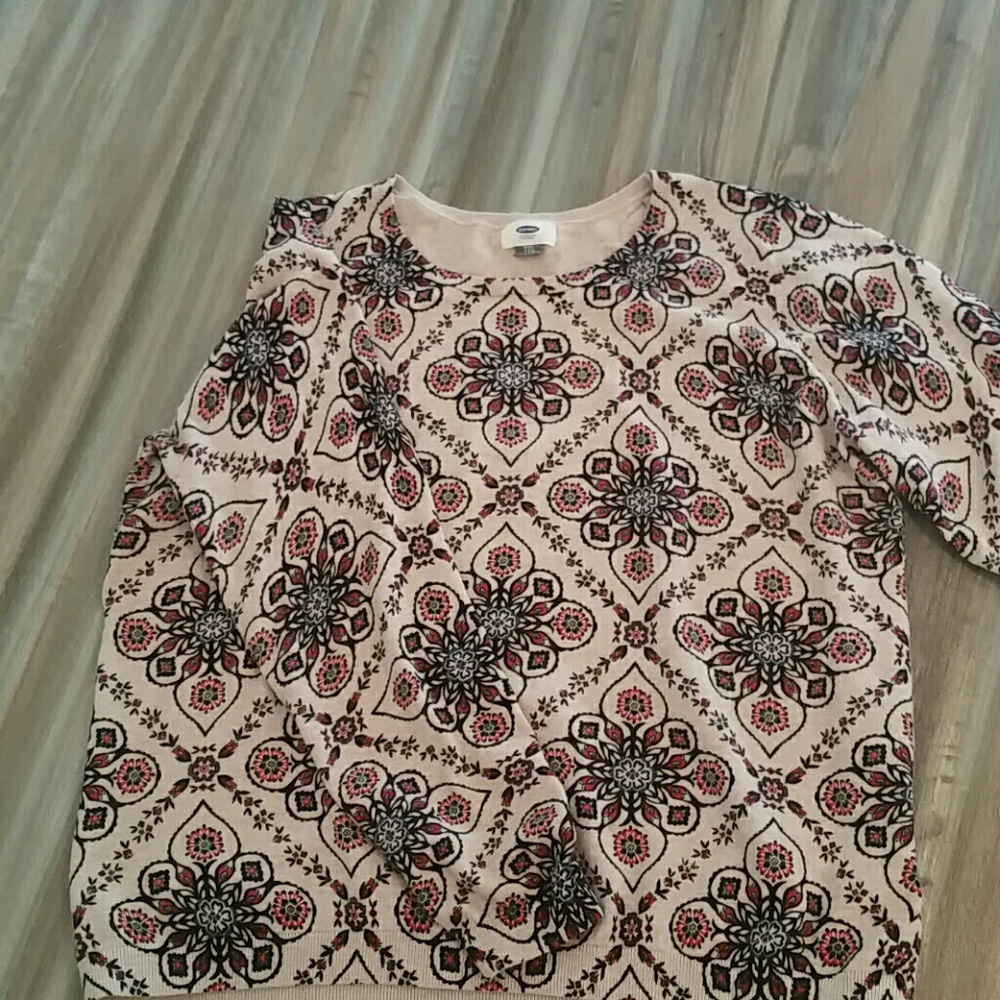Old Navy sweater